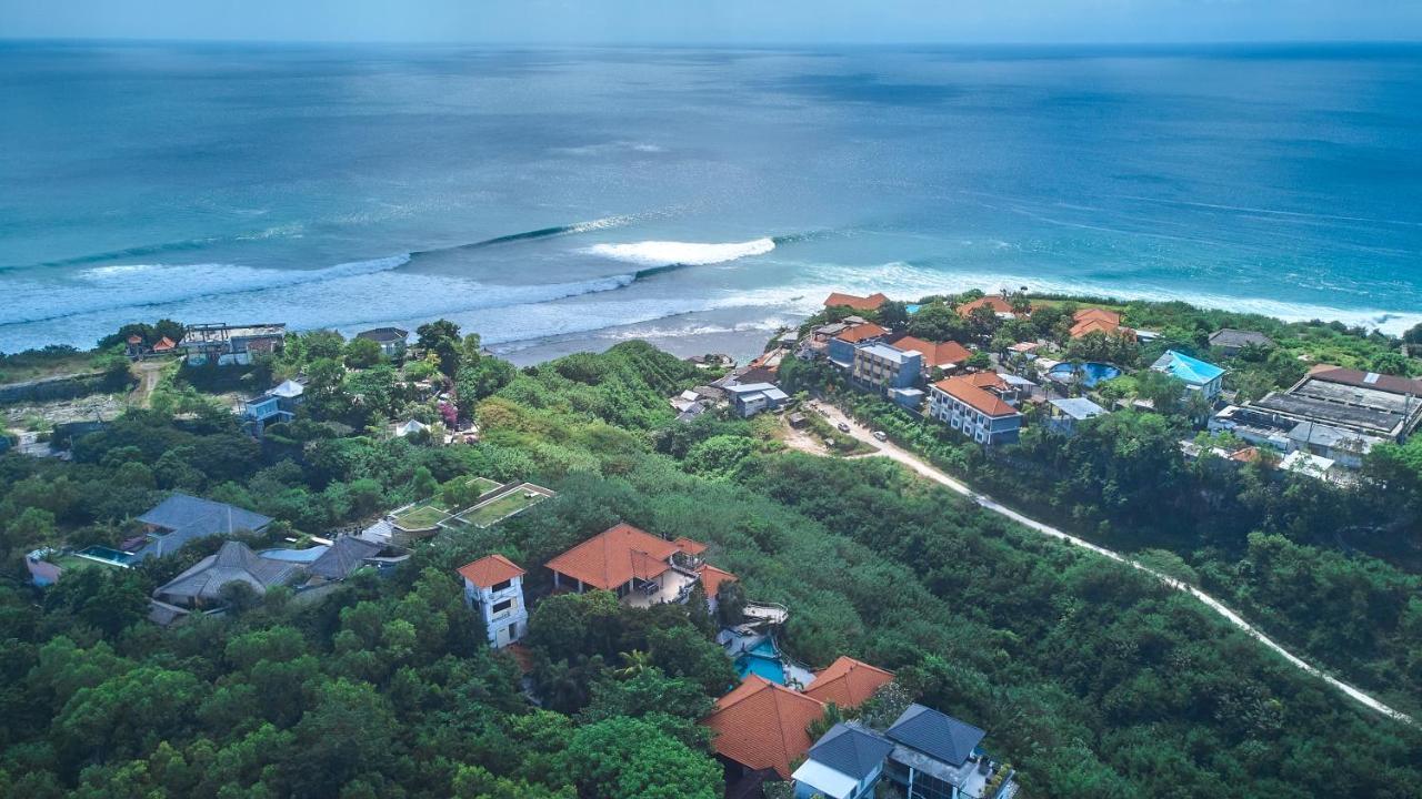 Отель The Uluwatu Estate Пекату Экстерьер фото